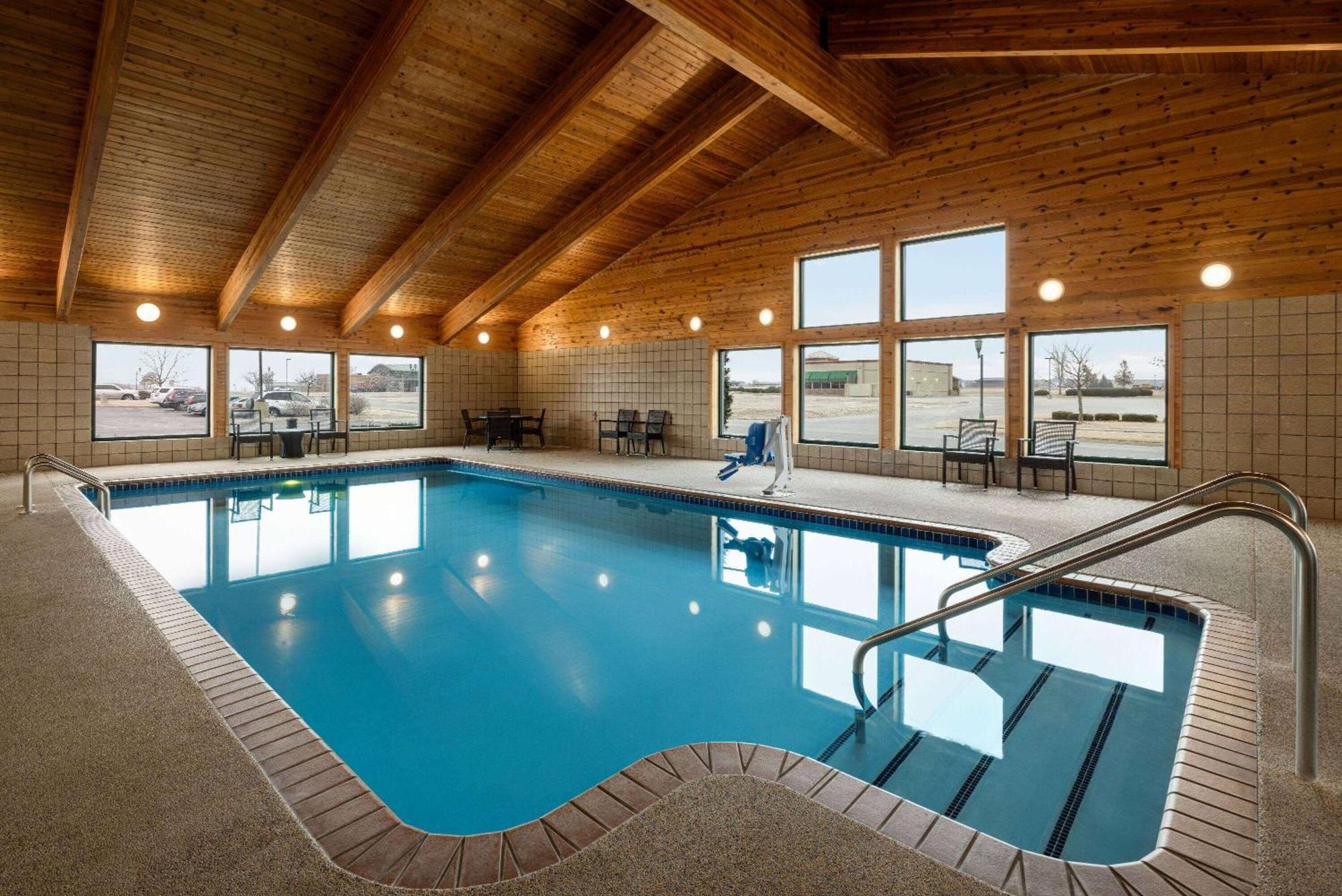 Americinn By Wyndham Lincoln South Extérieur photo
